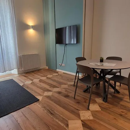 Blue House Apartment